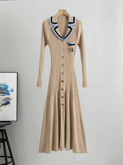 Strickkleid mit feinem Fall