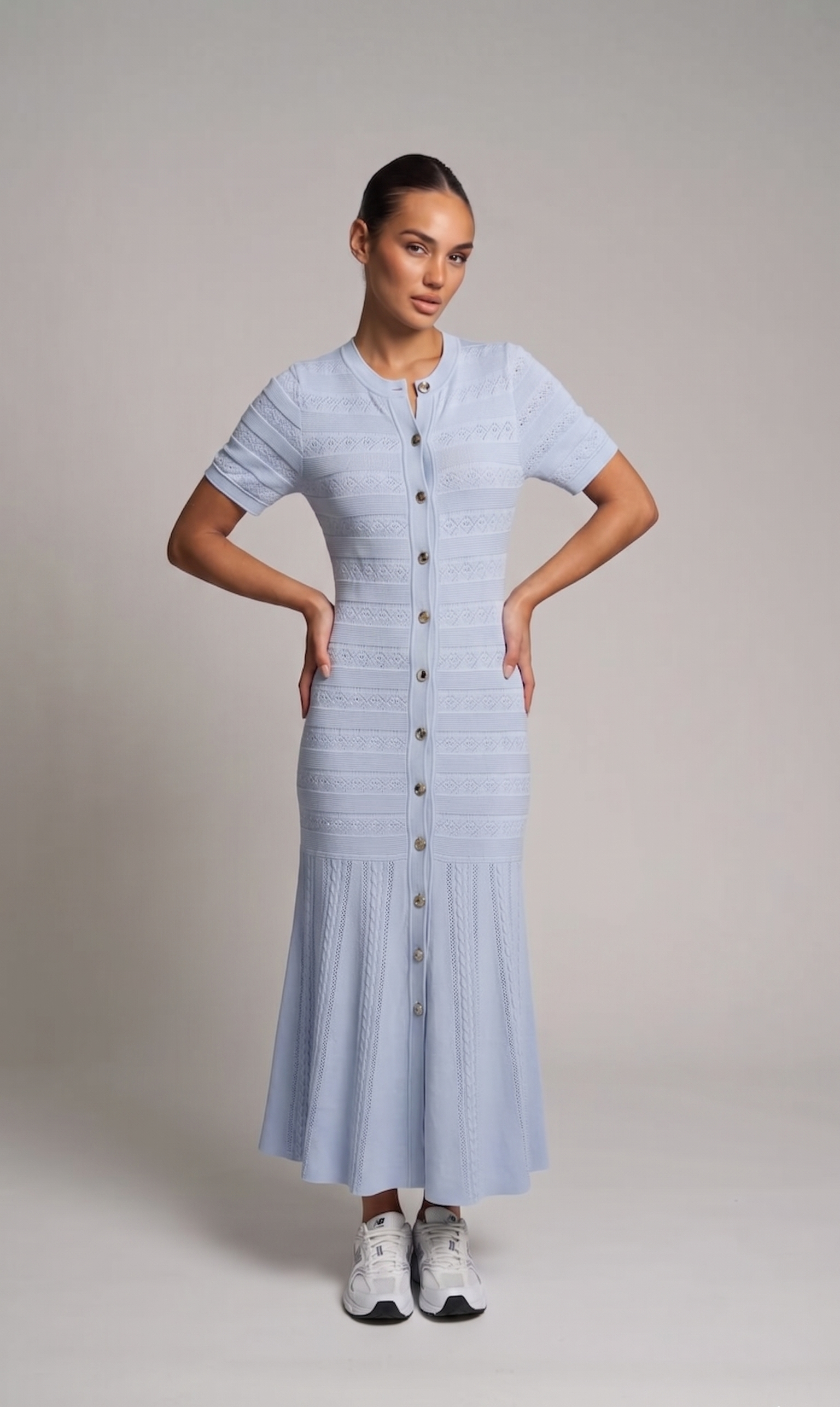 Himmelblaues Maxikleid