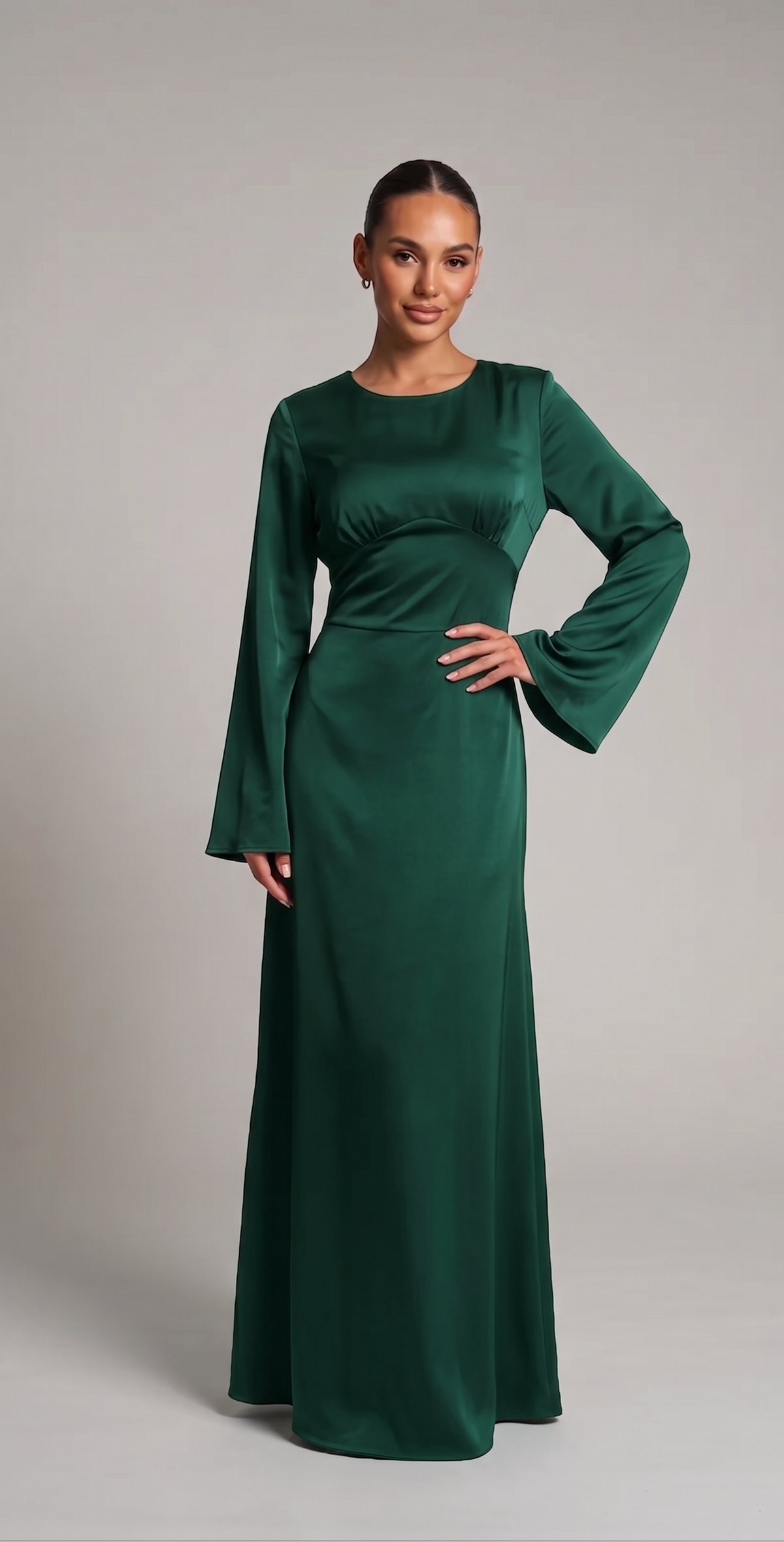 Maxikleid mit Schnuerung
