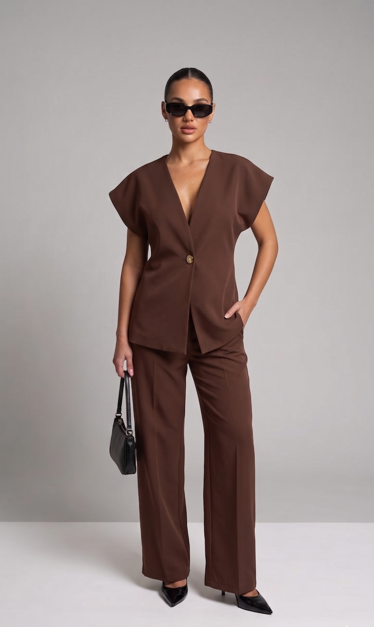 Set aus Geknöpftem Oberteil und Hose