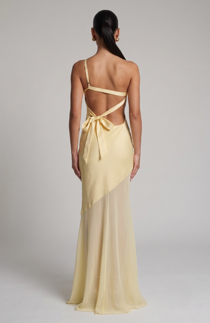 One-Shoulder Abendkleid